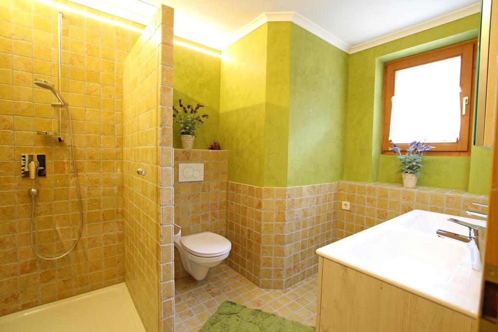 Apart Raetia Apartment Pfunds Bagian luar foto